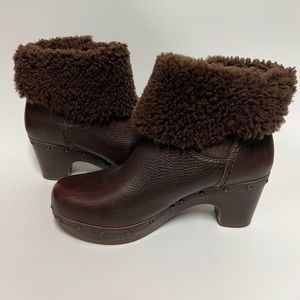 Dark Brown UGG Amoret Boots 7